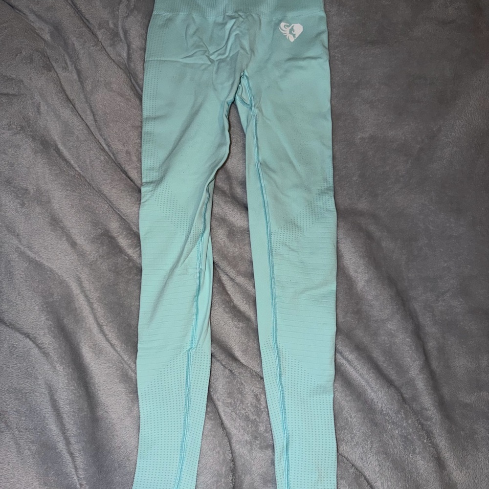 Women’s Best Aqua Leggings